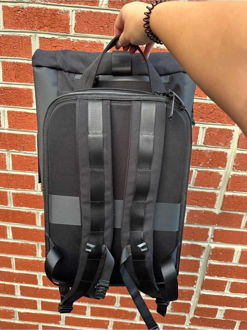 NWT Qualtrics Black Roll-Top 27L Adventure Pack